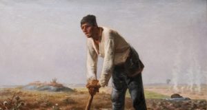 "Uomo con una zappa" di Jean-François Millet. Nel racconto "Le tre domande", Lev Tolstoj narra di un imperatore che ottiene da un uomo con una zappa la risposta a tre domande esistenziali